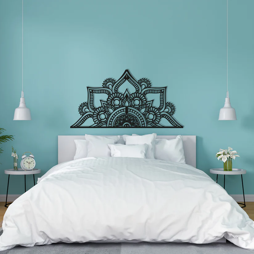Mandala Patterned Black Metal Wall Hanger Suitable for All Walls 2mm Thickness 153x75cm