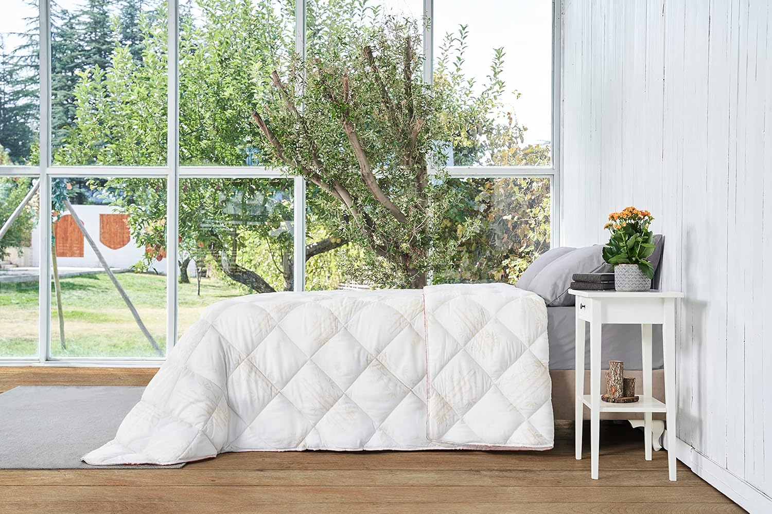 Bamboo Luxury Hotel Comforter %100 Turkish Cotton Cover 10.5 Tog 3-D Box Stitched Adaptive Climate Control Perfect Warmth and Cooling Breathable Duvet All Season (King Size)