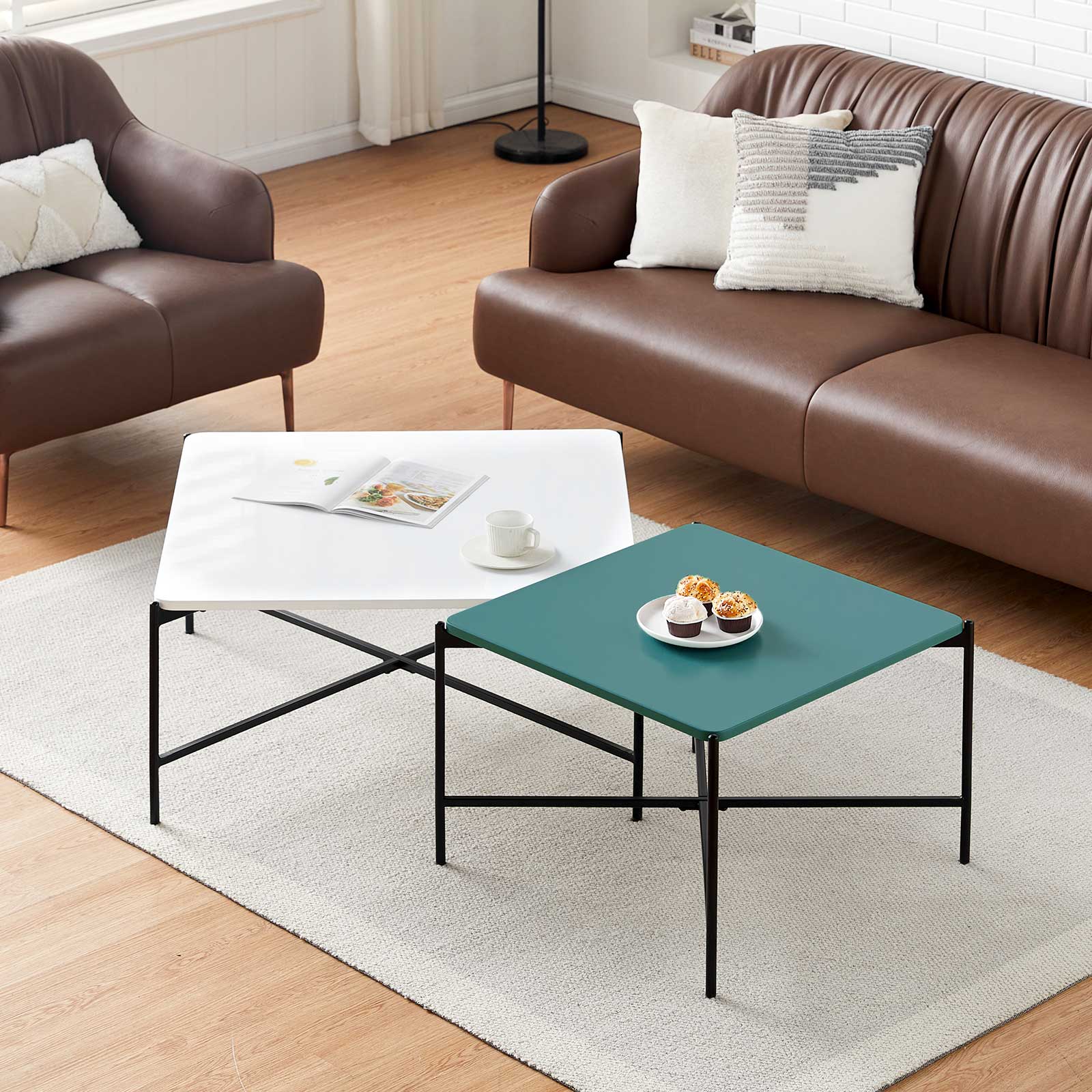 Arol 2-Piece High Gloss Square Nesting Coffee Table Set