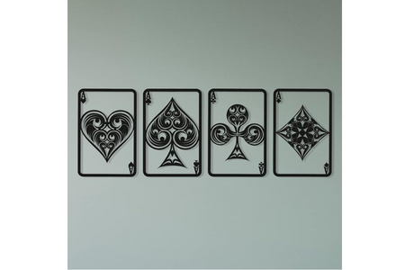 Black Metal Wall Hanger with Playing Card Pattern for All Walls 1.5mm Thickness 30x45cm